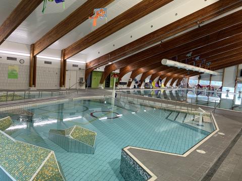 a wide angle shot of the leisure pool at the Terrace & District Aquatic Centre